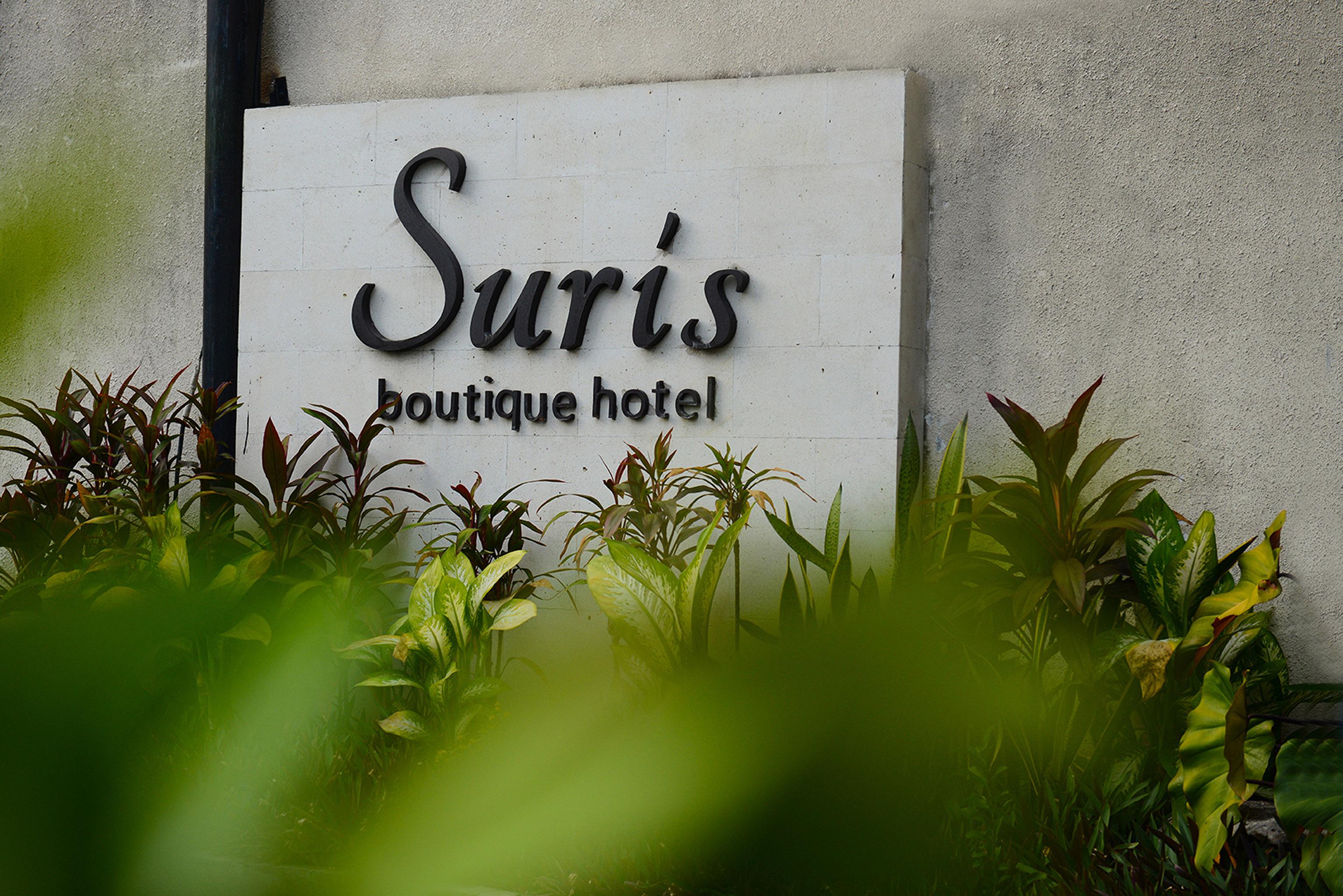 Suris Boutique Hotel Кута Экстерьер фото