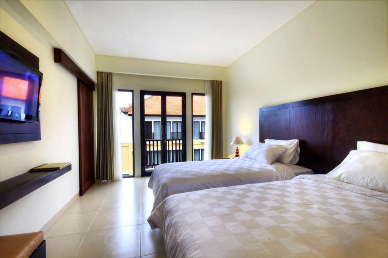 Suris Boutique Hotel Кута Экстерьер фото
