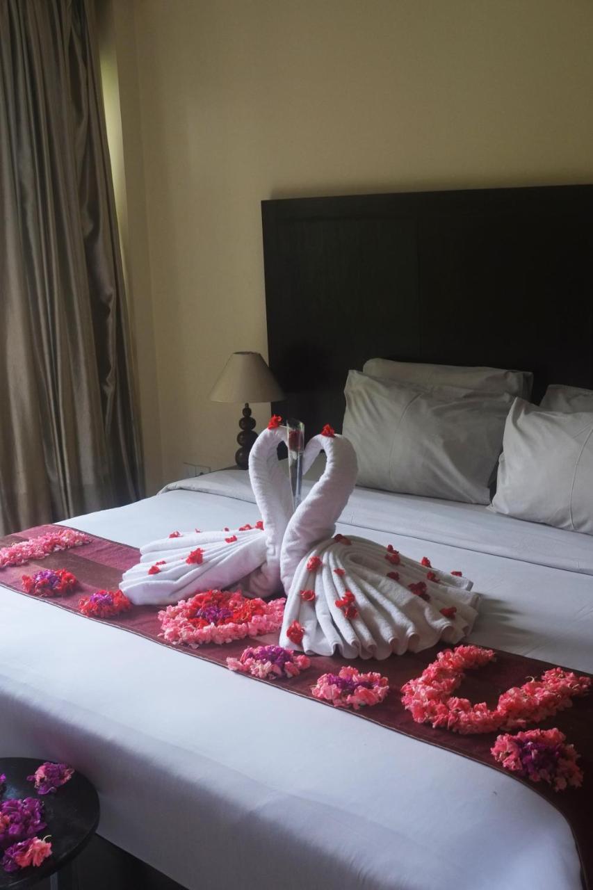 Suris Boutique Hotel Кута Экстерьер фото