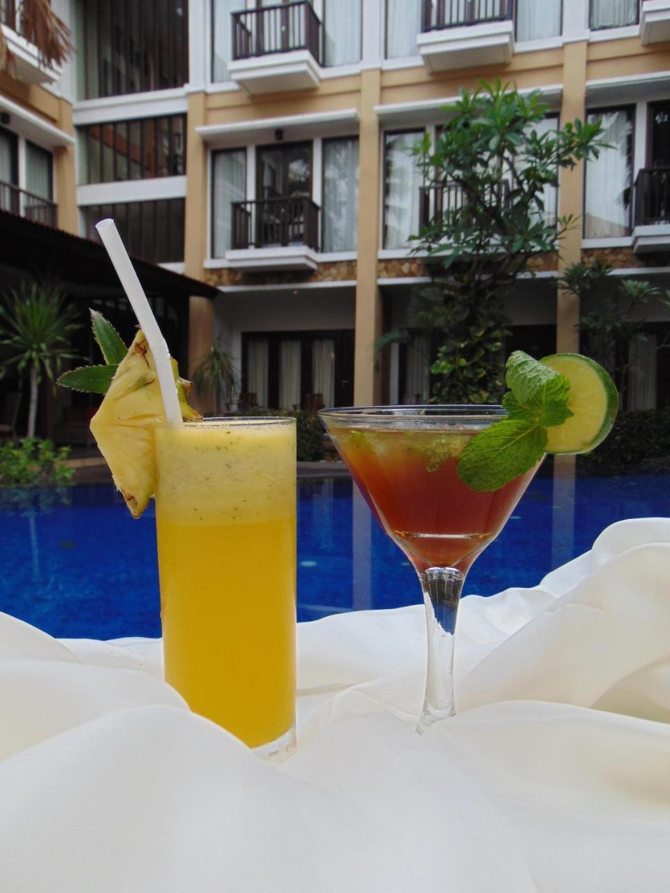 Suris Boutique Hotel Кута Экстерьер фото